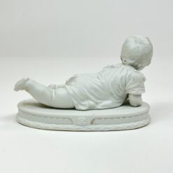 Porcelianinė kūdikio statula 8x17x10,5 cm