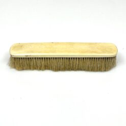 Kaulo imitacijos plastikinis rūbų šepetys su natūraliais šeriais 17x3x4 cm