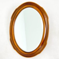 Pakabinamas veidrodis riešutmedžio rėme 3x65x85 cm