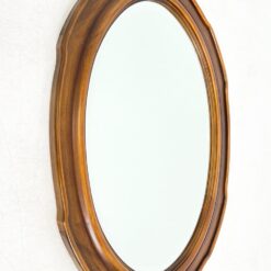 Pakabinamas veidrodis riešutmedžio rėme 3x65x85 cm