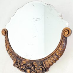 Pakabinamas veidrodis gėlių motyvais drožinėtame riešutmedžio rėme 4x88x77 cm