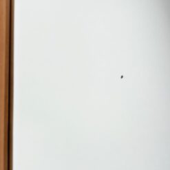 Pakabinamas veidrodis mediniame drožinėtame rėme 3×69,5×106,5 cm