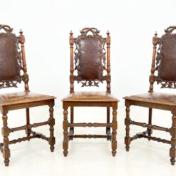 Senovinės ąžuolinės drožinėtos kėdės su eko oda 3 vnt. komplektas 47×46,5×106 cm, 48 cm