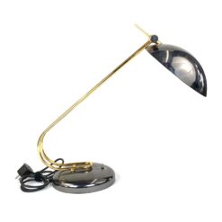 Vintažinis metalinis stalinis šviestuvas reguliuojamo kampo gaubtu 58×22,5×47 cm