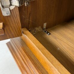 Ąžuolinė penkių durų rūbų spinta su veidrodžiu 65x262x205,5 cm