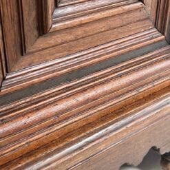 Ąžuolinė drožinėta XIX a. pr. komoda 82x194x197 cm