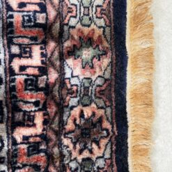 Vilnonis rankų darbo kilimas “Baluch” 96x91x0,5 cm