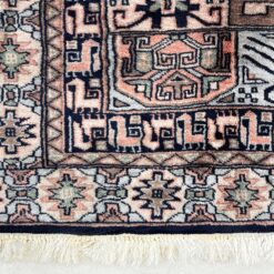 Vilnonis rankų darbo kilimas “Baluch” 96x91x0,5 cm