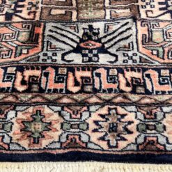 Vilnonis rankų darbo kilimas “Baluch” 96x91x0,5 cm