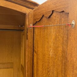 Plati ąžuolinė keturių durų rūbų spinta 66x249x214 cm