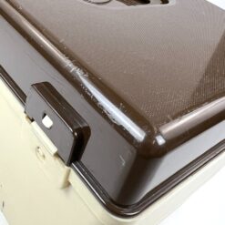 Vintažinė plastikinė dėžutė siuvimo reikmenims 23,5x36x22 cm