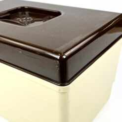 Vintažinė plastikinė dėžutė siuvimo reikmenims 23,5x36x22 cm