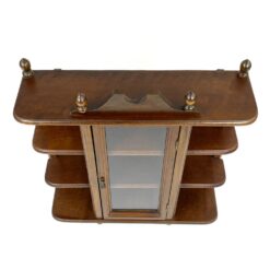 Pakabinama sieninė medinė spintelė su stiklu ir lentynėlėmis 12×38,5×44 cm