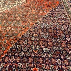 Vilnonis rankų darbo kilimas “Bidjar” 360x258x0,9 cm