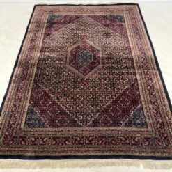 Vilnonis rankų darbo kilimas "Bidjar" 350x244x1 cm