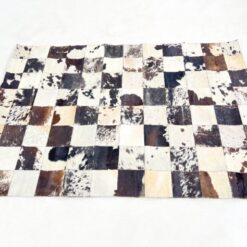 Skiautinis natūralaus kailio kilimas 228x159x0,2 cm