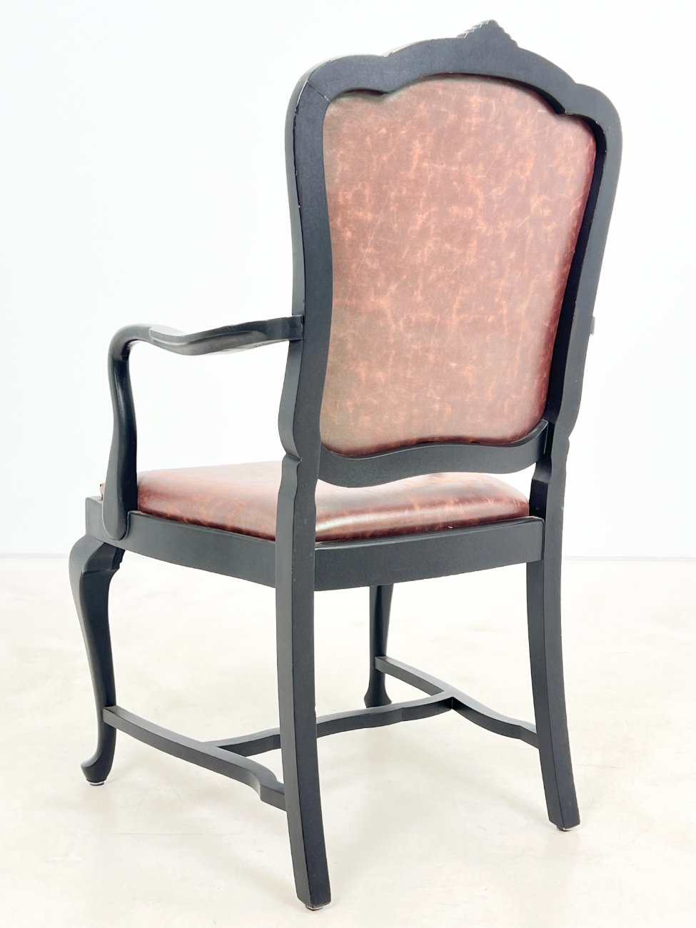 HK1466-valgomojo-kreslai-10 Mediniai krėslai su eko oda 2 vnt. komplektas 60x66x112 cm, 51 cm