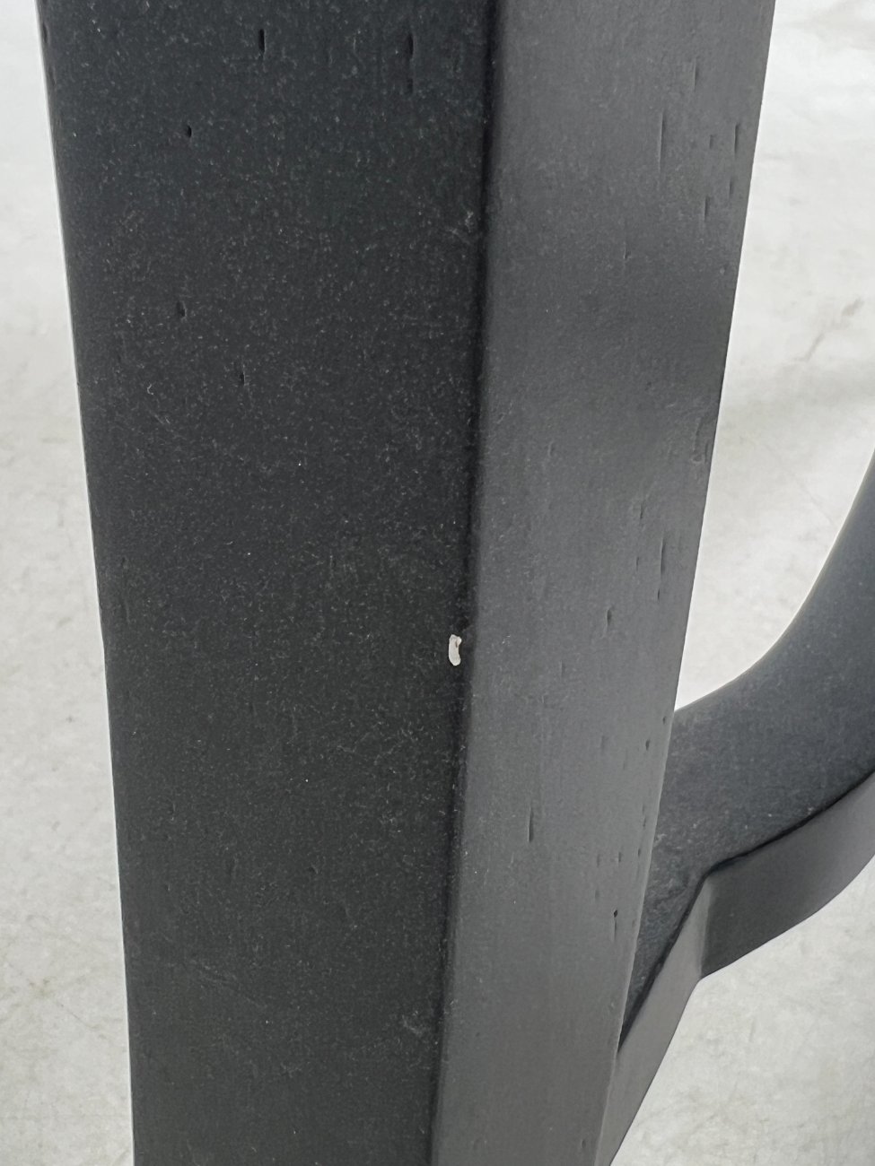 HK1466-valgomojo-kreslai-14 Mediniai krėslai su eko oda 2 vnt. komplektas 60x66x112 cm, 51 cm