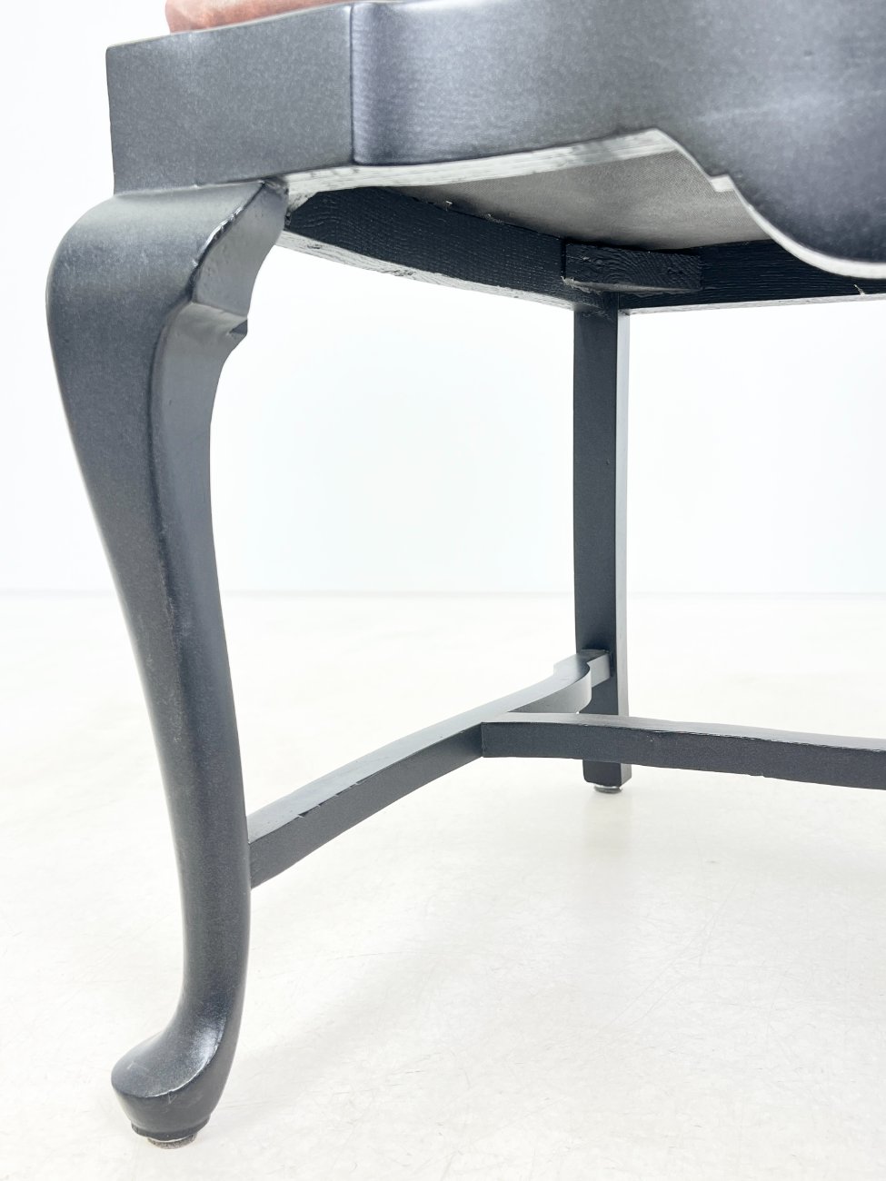 HK1466-valgomojo-kreslai-8 Mediniai krėslai su eko oda 2 vnt. komplektas 60x66x112 cm, 51 cm