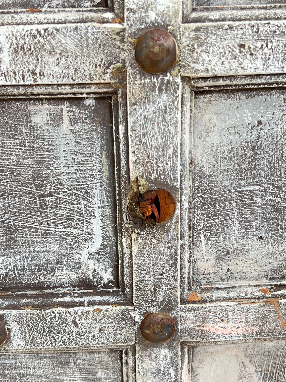 HK1471-apdailos-detales-16 Dekoratyvinės medinės durys 8×124,5×193 cm