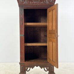 Ąžuolinė aukšta vienų durų komoda 55x90x170 cm