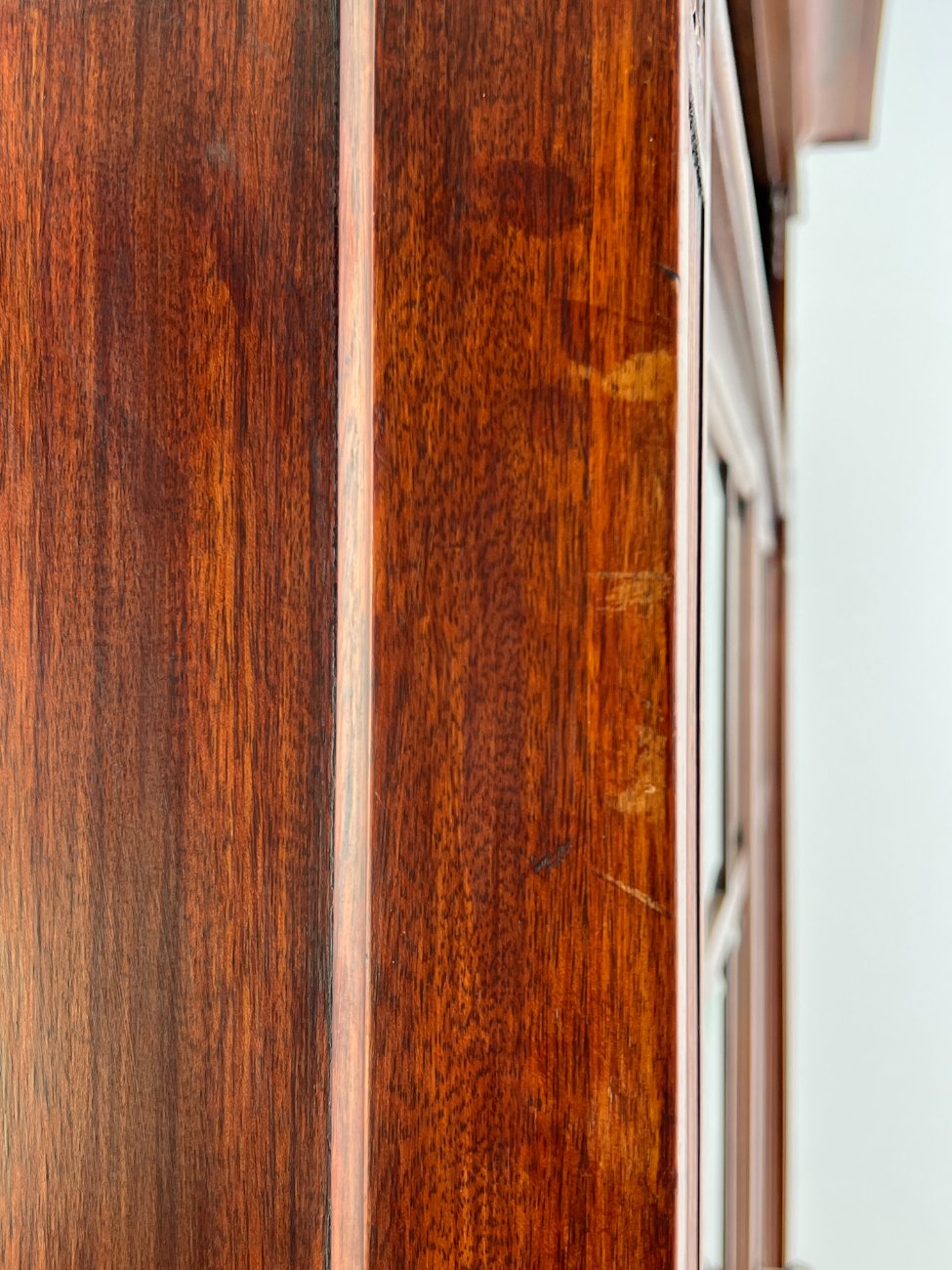 HK1474-knygu-baldai-12 Raudonmedžio knygų spinta 61x179x226 cm