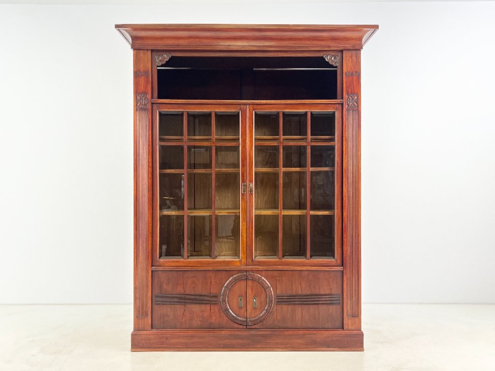 HK1474-knygu-baldai-2 Raudonmedžio knygų spinta 61x179x226 cm