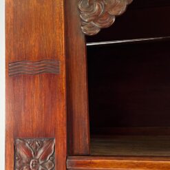 Raudonmedžio knygų spinta 61x179x226 cm