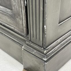 Klasikinio stiliaus knygų lentyna su apatine spintele 44x202x241 cm