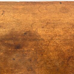 Ąžuolinė vieno stalčiaus konsolė su dviejomis lentynomis 48x100x93 cm