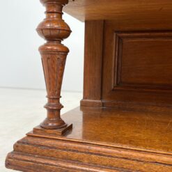 Ąžuolinė vieno stalčiaus konsolė su dviejomis lentynomis 48x100x93 cm