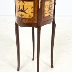 Liudviko XV laikotarpio stiliaus medinė spintelė su žalvario detalėmis 30,5x40x69,5 cm