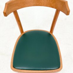 Medinė kėdė eko odos sėdimąja dalimi 44x44x82 cm, 49 cm