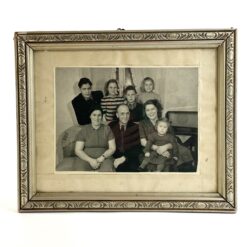Vintažinė šeimos nuotrauka mediniame rėme su stiklu 2x35,5x29 cm