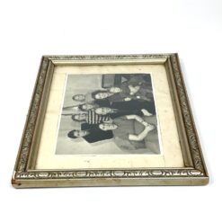 Vintažinė šeimos nuotrauka mediniame rėme su stiklu 2×35,5×29 cm