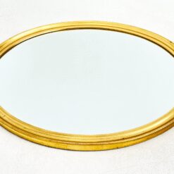 Ovalus pakabinamas veidrodis mediniame aukso spalvos rėme 2x55x64,5 cm
