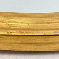 Ovalus pakabinamas veidrodis mediniame aukso spalvos rėme 2x55x64,5 cm