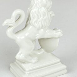 Porcelianinė Nymphenburg liūto statula “Löwe Pranke rechts” 7x4x9,5 cm
