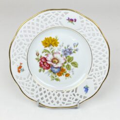 Porcelianinė ažūrinė "Burg Lindau" lėkštė 19x19x2 cm