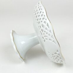 Porcelianinis ažūrinis “Burg Lindau” serviravimo indas su kojele 19x19x11 cm