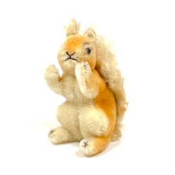 Vintažinė “Steiff” pliušinė voverė 9x6x12 cm