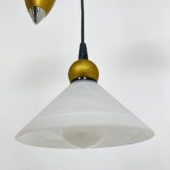 Pakabinamas svareliais reguliuojamo aukščio trijų šakų šviestuvas 40x40x103 cm