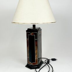 Stalinis plastikinis šviestuvas šviesiu tekstilės gaubtu 38x38x58 cm