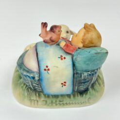 Porcelianinė M. I. Hummel Goebel statula The Guardian (Wohl Behütet) 7,5x9x7,5 cm