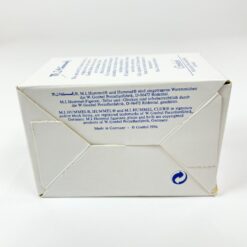 Porcelianinė M. I. Hummel Goebel statula Girl with Fir Tree (Mädchen mit Tannenbaum) su originalia dėžute 3x4x8 cm