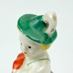 Porcelianinė Goebel statula Bavarian Boy (Bayerischer Junge) 3×3,5×7 cm