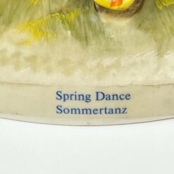 Porcelianinė M. I. Hummel Goebel statula Spring Dance (Sommertanz) 9x12x14,5 cm