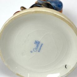 Porcelianinė M. I. Hummel Goebel statula Little hiker 7,5×7,5×15 cm