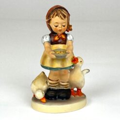 Porcelianinė M. I. Hummel Goebel statula Be Patient 6x7x12 cm