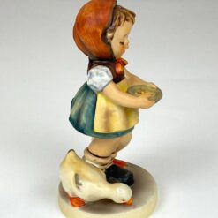 Porcelianinė M. I. Hummel Goebel statula Be Patient 6x7x12 cm